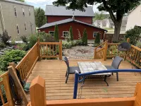 Historic 200 year old 3-bedroom log house with WiFi and AC in charming Winesburg - 3-Star