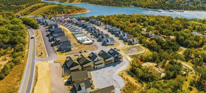 July 4 Sale! Lake, Pickleball, 2 Pools/HotTub/Firepit, Shuffleboard/Arcade Hotels in Ridgedale