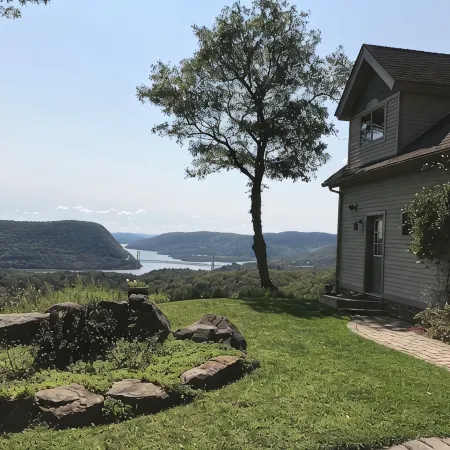 Serene Mountain Top Views overlooking Hudson River and Surrounding Highlands
