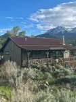 Rustic Elegant Cabin 5 Mns to Ynp ~ Open Year Round - 4-نجوم