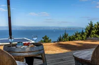 Woodside Bay Chalets - Balcony