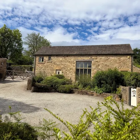 Charming Barn in Hope Valley - The Heart of the Peak District.  Sleeps 7