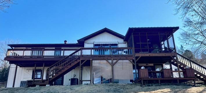 Large Home on Bull Shoals Lake with Core Lake Access Hotels in Baxter County