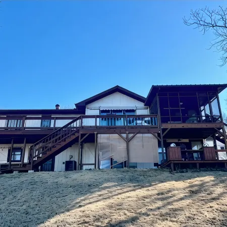 Large Home on Bull Shoals Lake with Core Lake Access
