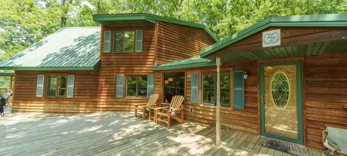 HotTub! FirePit, Private 2.5 acre Pond, 2 Kayaks! GameRoom! Slps12+ Hoteles en Condado de Union