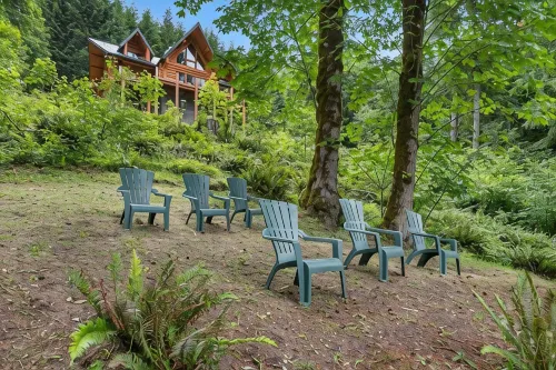 Lake front Lodge on Lake Swift - 5-Star