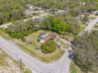 Adventure Coast Oasis - Heated Pool, Fenced Yard - 3-Star