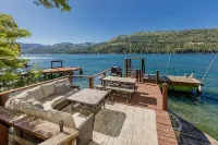 Lakefront Cabin with private pier on Donner Lake - ชาเลต์