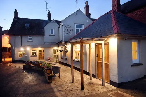 The Wallace Steakhouse with Rooms - 3 estrellas