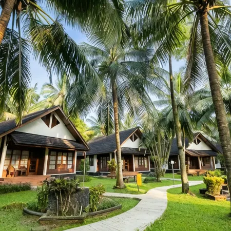 Mutiara Carita Cottages
