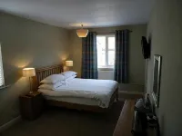 Royal Oak Hotel - Pet friendly