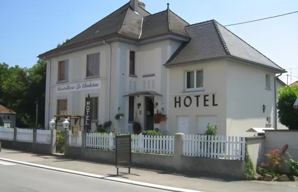 波希米亞人酒店