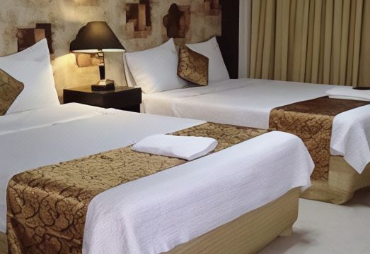 The Shilla Philia Hotel - Housity
