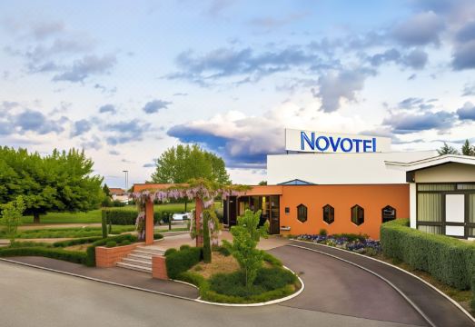 Novotel Mâcon Nord Autoroute du Soleil, Mâcon: tarifs & avis 2024