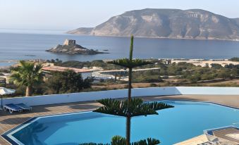 Hotel Pantheon, Kefalos