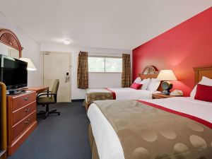 Ramada by Wyndham Cleveland Airport West