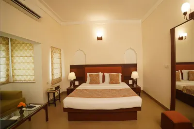 MPT Betwa Retreat, Orchha Hotels near Orchha Fort and contact for cycling as well