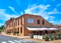 Logis Hôtel Restaurant du Commerce Hotels in Cazaubon