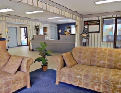 Super 8 by Wyndham Gainesville