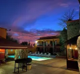 Hotel Quinta Sta Cecilia Отели в г. Куатросьенегас