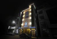 Hotel Gray Hotel dekat YWCA Pusan