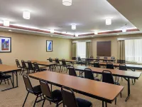 Comfort Suites North Dallas Hotels near Park Central