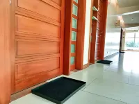 Trace Suites Hotels in Los Banos