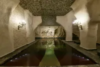Sacred Mansion - Pools