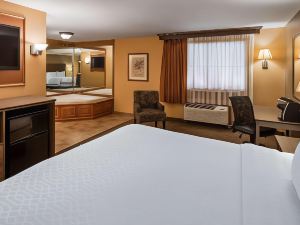 Best Western Plus North Canton Inn  Suites