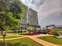 TreeParkCity Apartments by WinsHome فنادق في Tangerang