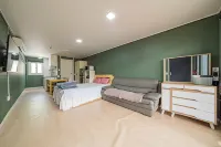 Hongcheon Norumok 68 Pension Отели рядом с достопримечательностью «Theme Park»