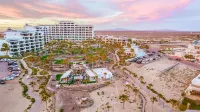 Casa Blanca Golf Villas