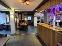 Dragon Inn Hotels in Llanfihangel Cwmdu with Bwlch and Cathedine
