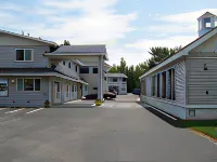 Mackinaw Budget Inn Hotels in Wawatam Township