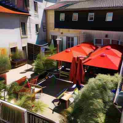 Le Lion D'or Hotel Exterior