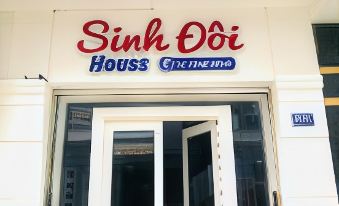 Sinh DOI House