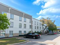 Comfort Suites Medical Center Near Six Flags Hotels near Northwest San Antonio