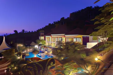 Jambuluwuk Convention Hall & Resort Batu
