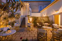 Hydra Hotel Hotels in Idhra