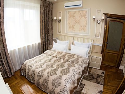 Hotel Vesta