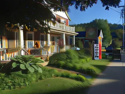 Black Lantern Inn Hotels in Jay