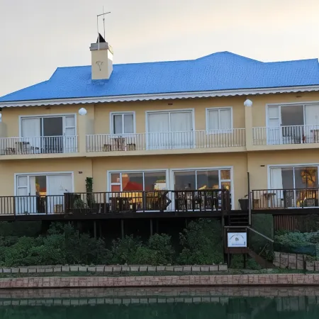 Marina Martinique B&B