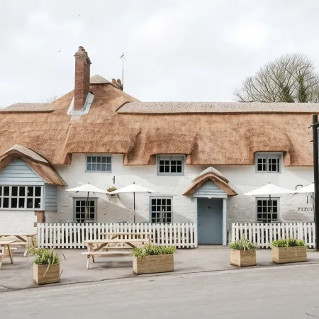 Castle Inn Hotels in Wareham