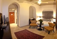 Notre Dame Center Hotel di 