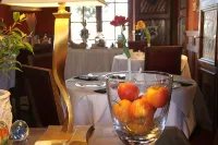 Hôtel de Londres - breakfast