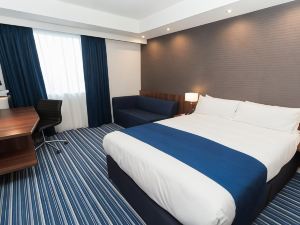 Holiday Inn Express Aberdeen Airport