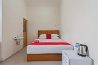 RedDoorz Syariah Plus @ Perintis Guesthouse Tasikmalaya Hotels in Singaparna