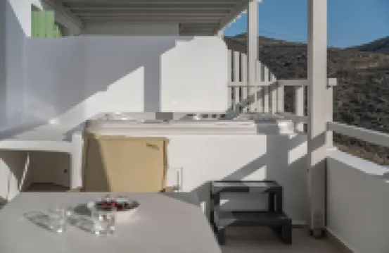 Castello Amorgos Suites