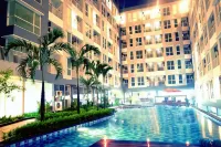 Kyriad Hotel Airport Jakarta - piscina