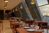 The Grand Gloria Hotel
